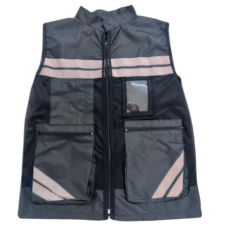 Chaleco Modelo Engineer color Negro